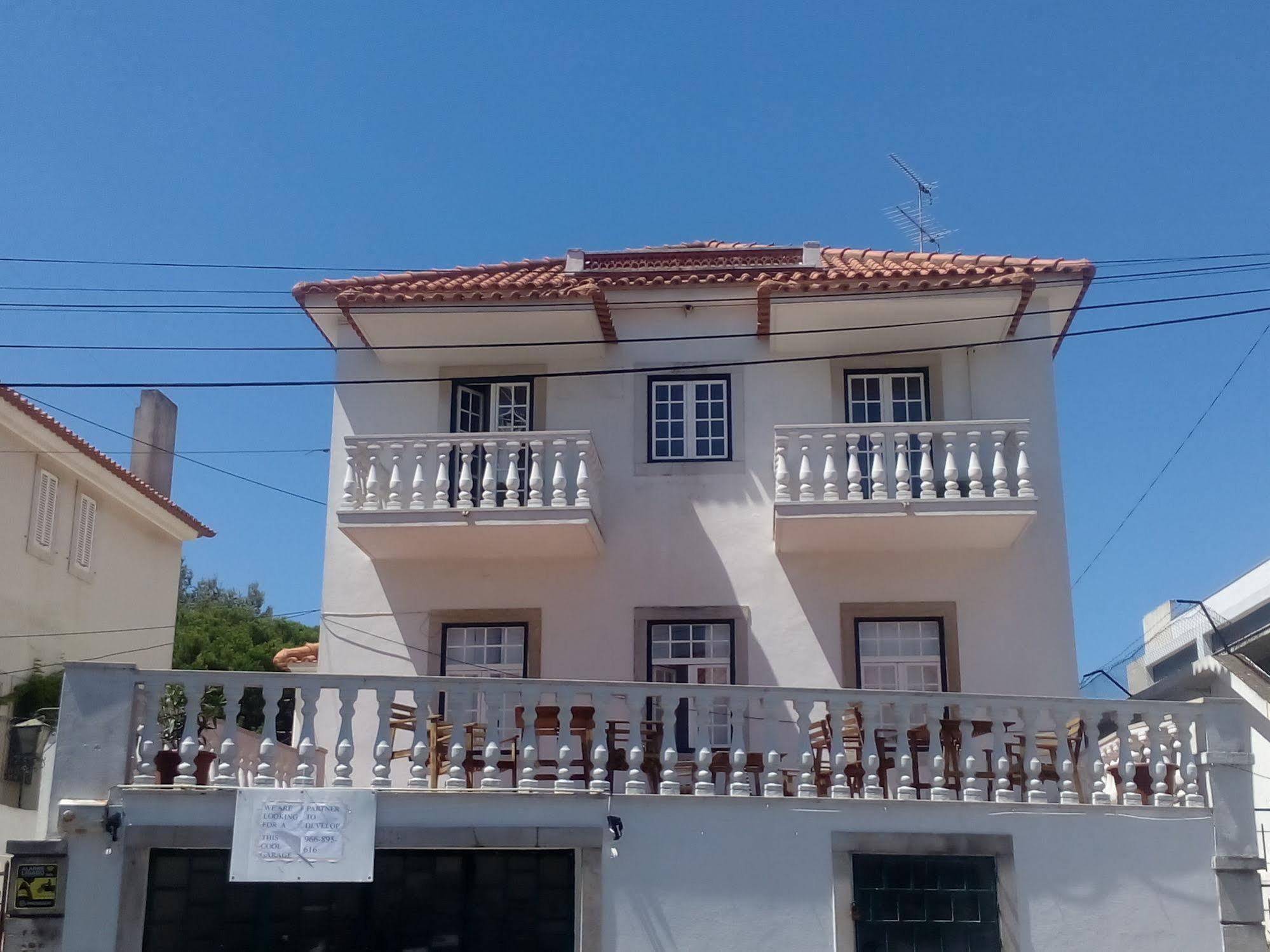 Eco Ljmonade Hostel Cascais Esterno foto