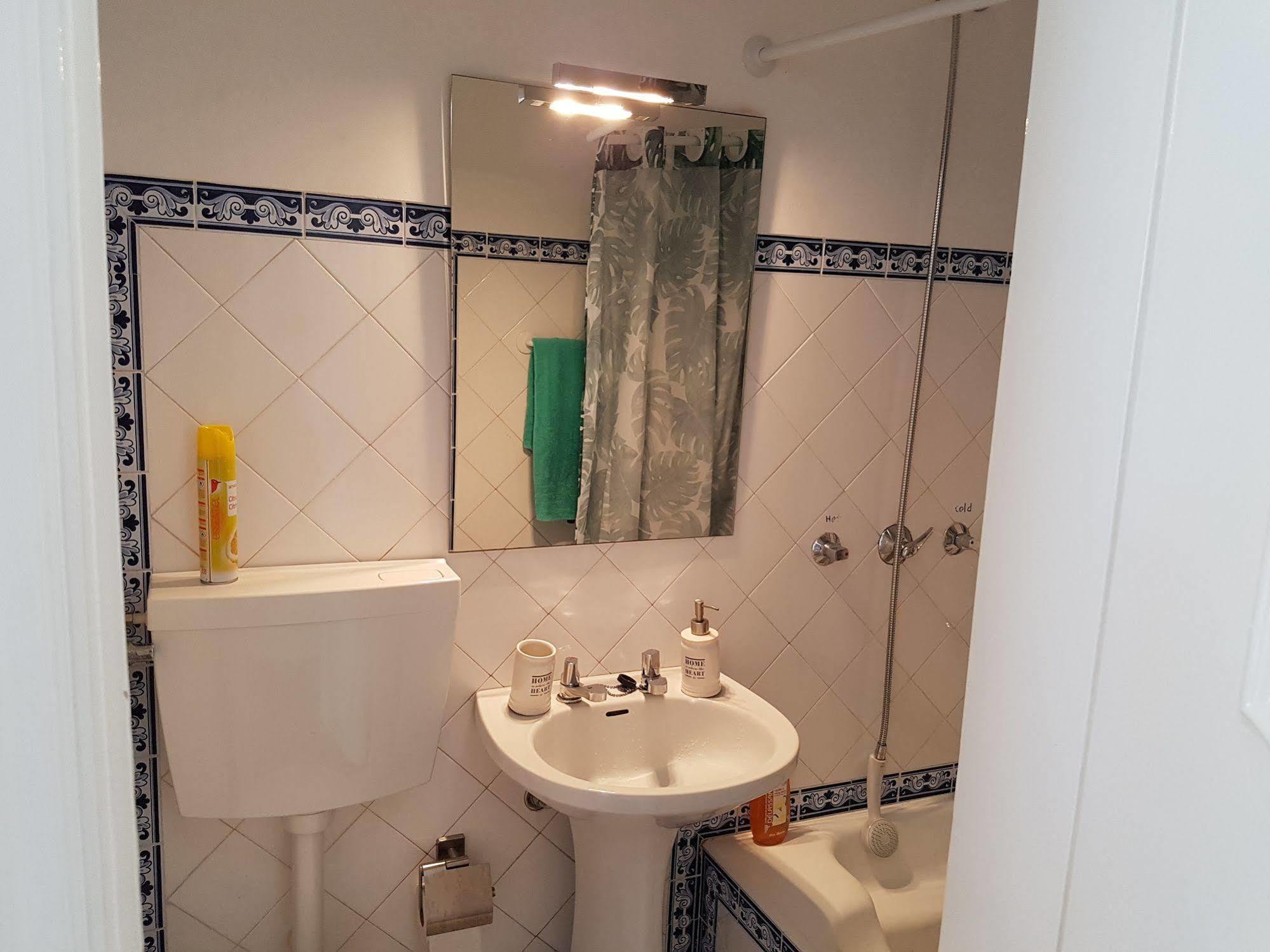 Eco Ljmonade Hostel Cascais Esterno foto
