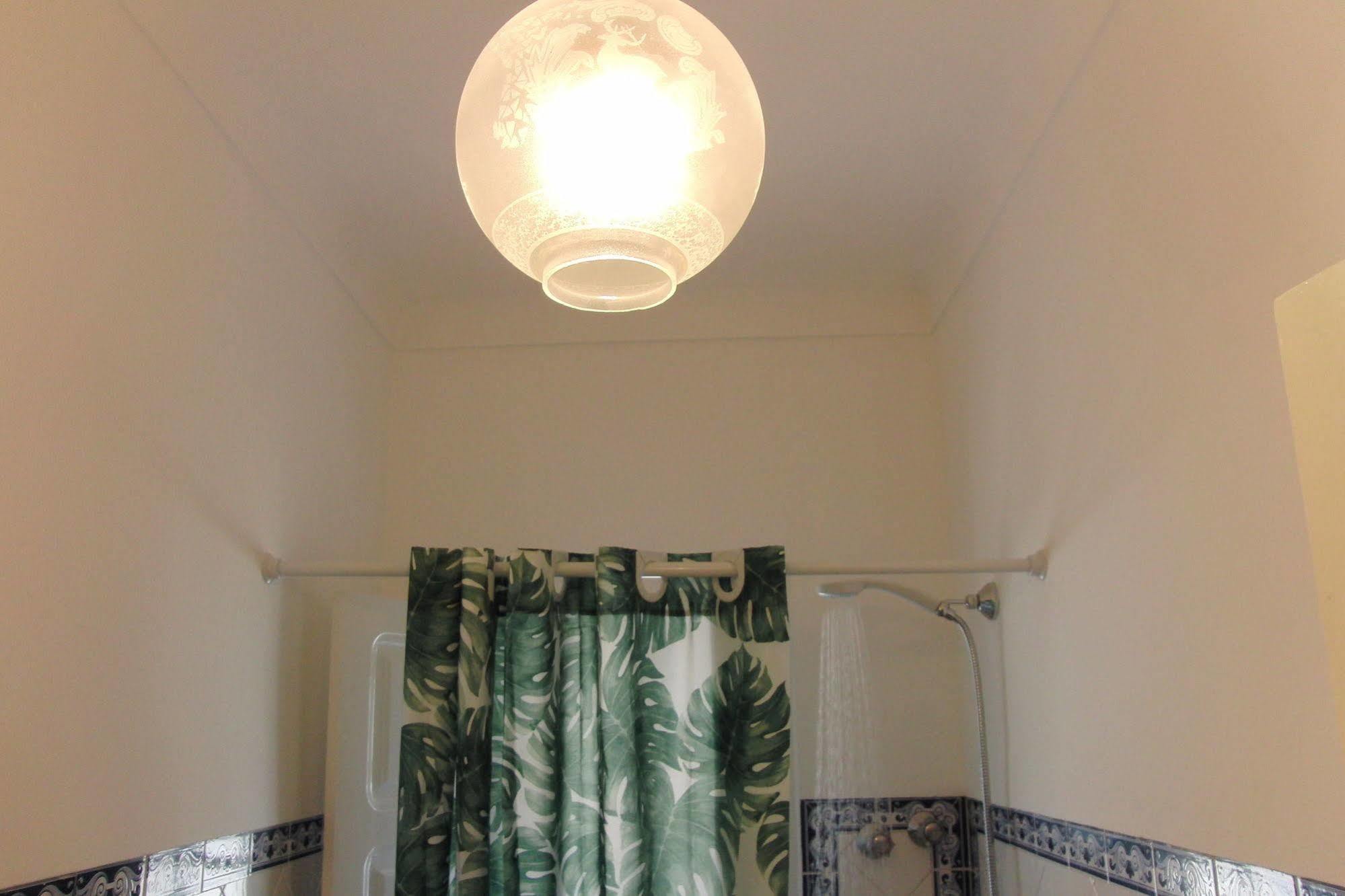 Eco Ljmonade Hostel Cascais Esterno foto